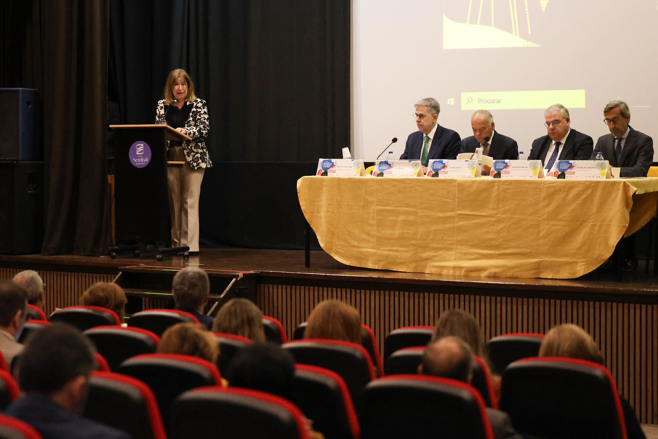 O evento contou com a participação da vice-presidente da Câmara Municipal, Maria do Carmo Tiago